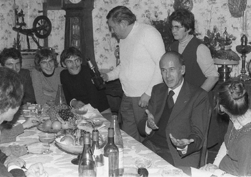 image vignette de l'événement Le dîner chez les Français de V. Giscard d'Estaing